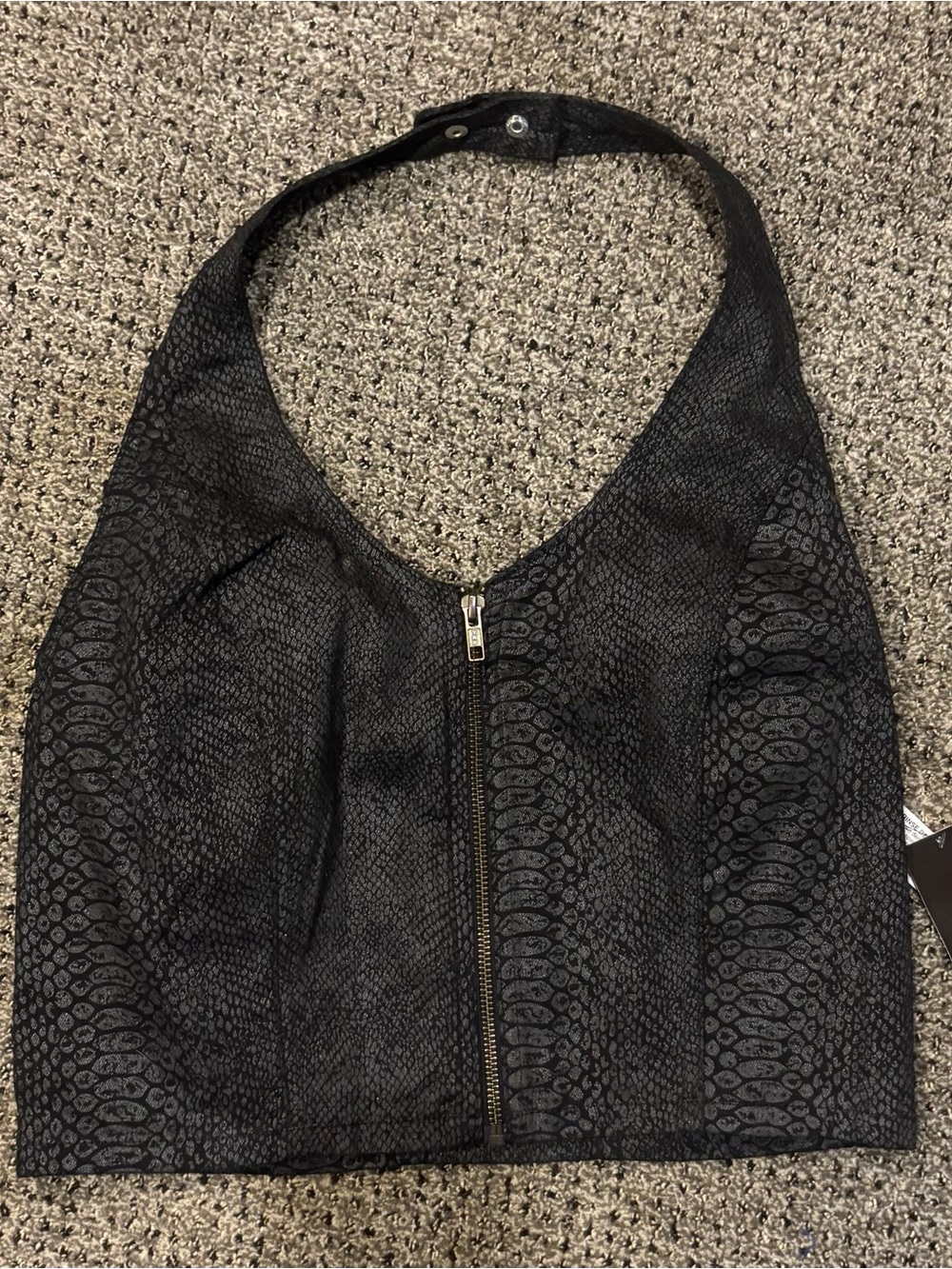 BOLD elements Black Textured Zip-Front Halter Crop Top
